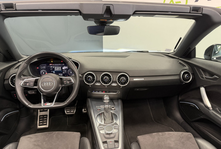 Audi TT ROADSTER 230 S line Stronic  Audi TT ROADSTER 230 S line Stronic