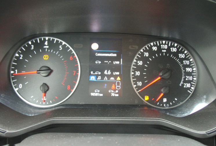 Renault CLIO V SCe 65 - 21N BUSINESS  9158 eur HT