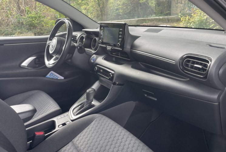 Toyota Yaris 1.5 VVTI HYBRID E-CVT DESIGN PACK 116 / BOITE AUTO
