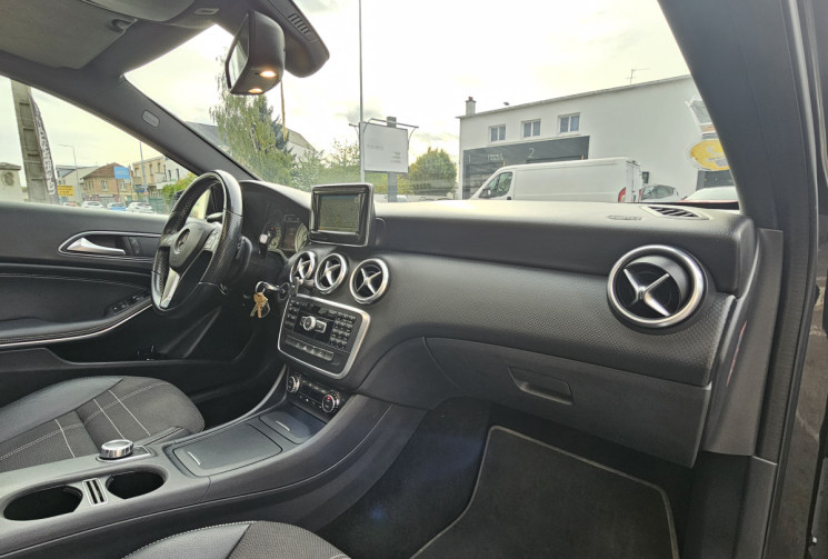 Mercedes Classe A 200 CDI Sensation 7G-DCT Toit Ouvrant 4 pneus neufs 
