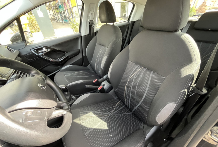 Peugeot 208 1.4 HDi 67ch