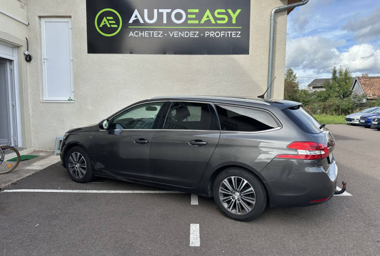 Peugeot 308 SW 1.5 BLUEHDI 130 CH ROAD TRIP DISTRIBUTION FAIT CHEZ PEUGEOT