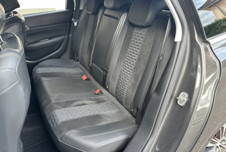 Peugeot 308 SW 1.5 BLUEHDI 130 CH ROAD TRIP DISTRIBUTION FAIT CHEZ PEUGEOT / 1ERE MAIN 