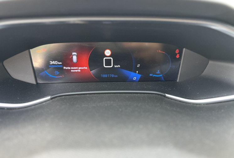 Peugeot 308 SW 1.5 BLUEHDI 130 CH ROAD TRIP DISTRIBUTION FAIT CHEZ PEUGEOT / 1ERE MAIN 