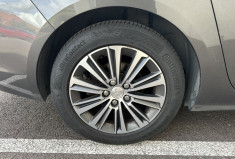 Peugeot 308 SW 1.5 BLUEHDI 130 CH ROAD TRIP DISTRIBUTION FAIT CHEZ PEUGEOT / 1ERE MAIN 