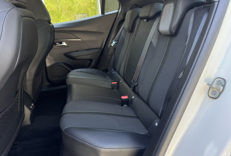 Peugeot 2008 1.5 BLUEHDI 130 ALLURE EAT8 * PACK GT * ENTRETIEN COMPLET * GARANTIE 6 MOIS