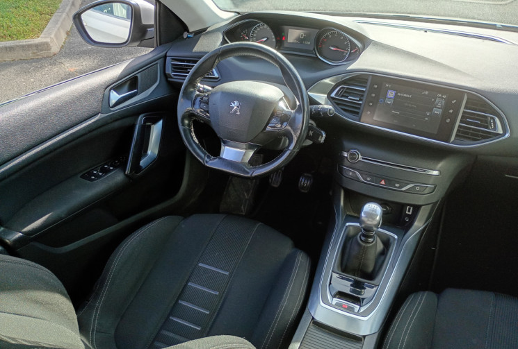 Peugeot 308  Phase II 1.6 THP 156 cv ALLURE 