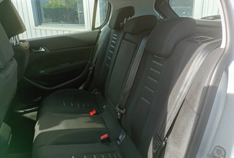 Peugeot 308  Phase II 1.6 THP 156 cv ALLURE 