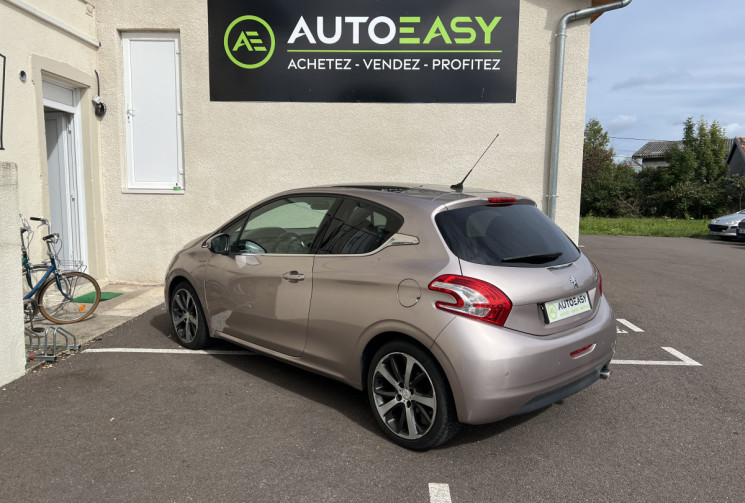 Peugeot 208 3 Portes 1.6 e-HDi S&S 115 ch FÉLINE