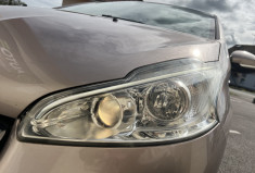 Peugeot 208 3 Portes 1.6 e-HDi S&S 115 ch FÉLINE