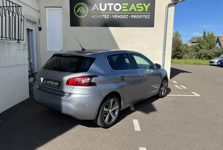 Peugeot 208 II (T9) 1.2 i GPF 130 CH TECH EDITION