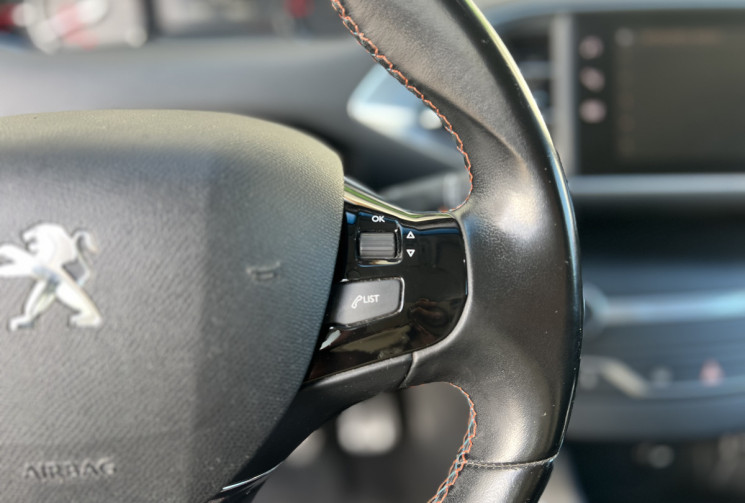 Peugeot 308 II (T9) 1.2 i GPF 130 CH TECH EDITION