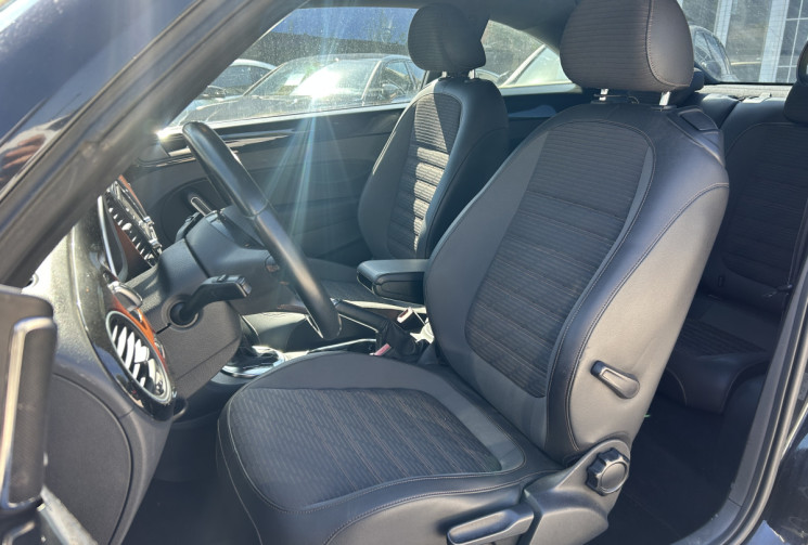 Volkswagen Coccinelle BEETLE 1.6 TDI 105 Ch FENDER EDITION DSG7