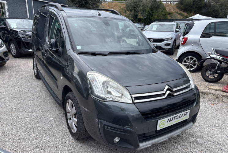Citroën Berlingo MULTISPACE 1.6L BLUEHDI 100Ch XTR +