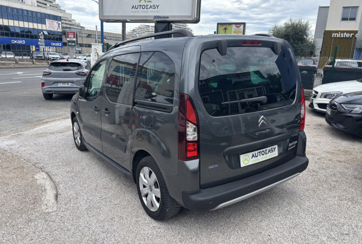 Citroën Berlingo MULTISPACE 1.6L BLUEHDI 100Ch XTR +