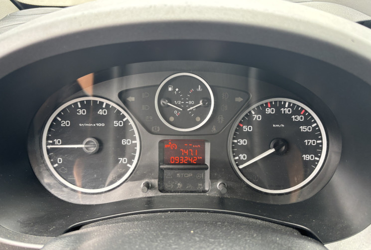 Citroën Berlingo MULTISPACE 1.6L BLUEHDI 100Ch XTR +
