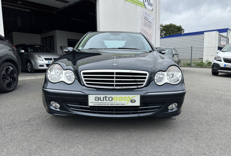 Mercedes Classe C Phase 2 200 CDi 2.2 CDI 122 CV AVANGARDE -- ENTRETIEN COMPLET MERCEDES 