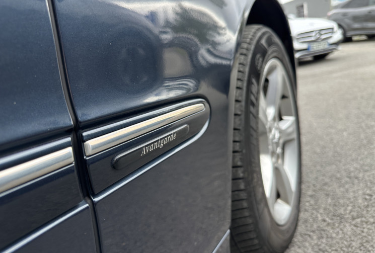 Mercedes Classe C Phase 2 200 CDi 2.2 CDI 122 CV AVANGARDE -- ENTRETIEN COMPLET MERCEDES 