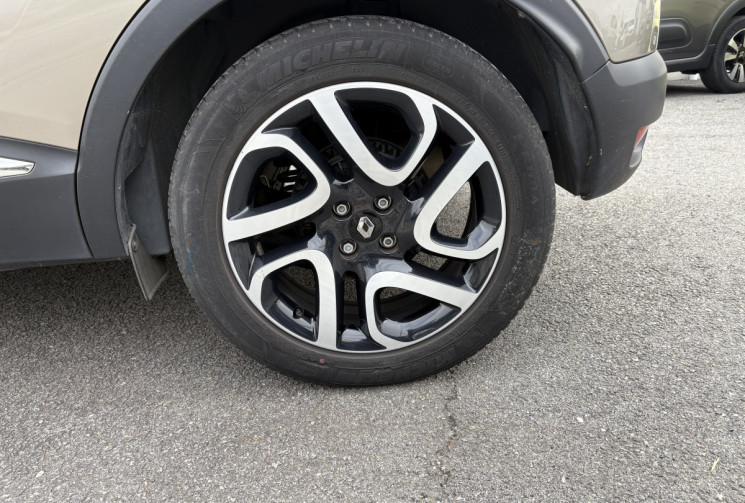Renault Captur 1.2 TCe EDC6 120CV INTENS
