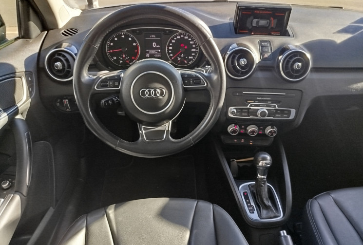 Audi A1 SPORTBACK I Phase 2 Sportback 1.0 TFSI 12V S-Tronic7 95 cv Boîte auto