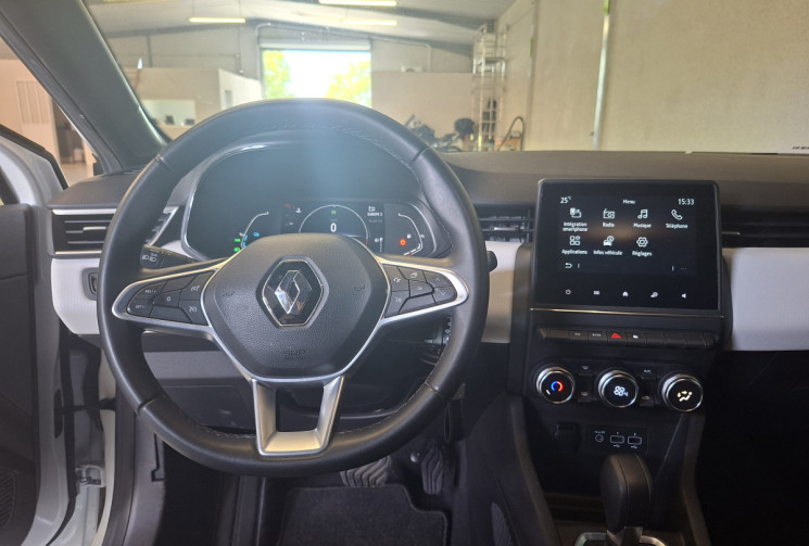 Renault CLIO V 1.6 140 E-TECH  LIMITED GARANTIE 6 MOIS