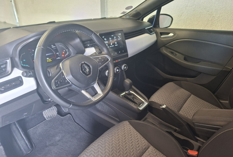 Renault CLIO V 1.6 140 E-TECH  LIMITED GARANTIE 6 MOIS