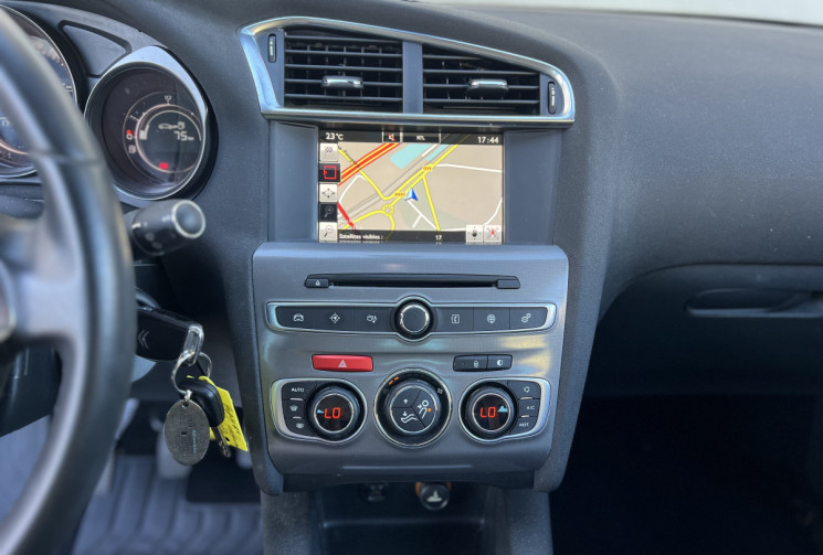 Citroën C4 II (B7) 1.2 i S&S 110 ch 