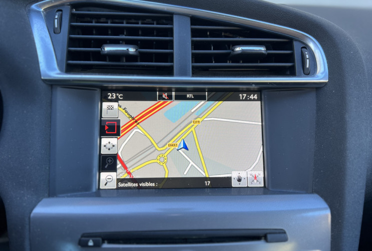 Citroën C4 II (B7) 1.2 i S&S 110 ch 