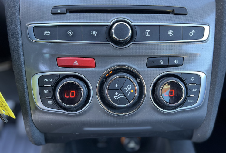 Citroën C4 II (B7) 1.2 i S&S 110 ch 