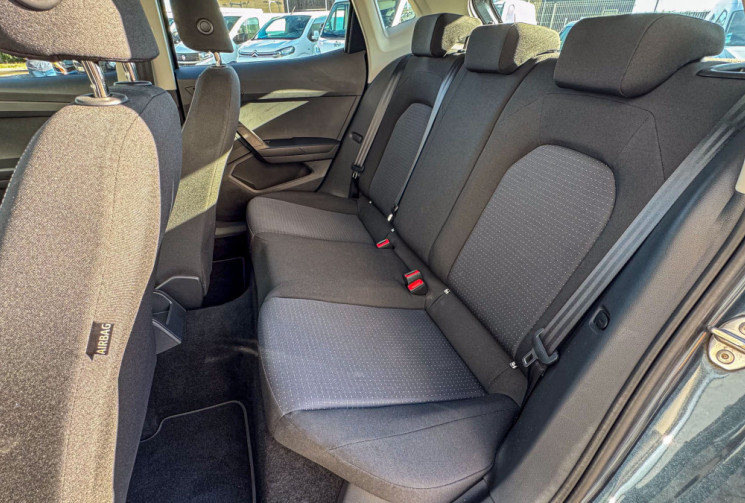 SEAT Ibiza 1.0 TSI 95 COPA CarPlay Caméra LED Climatisation Automatique 16" Lane Assit 