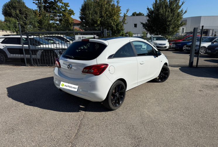 Opel Corsa 1.4 / 100 CH / BLACK EDITION