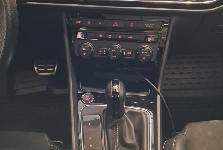 SEAT LEON ST 2.0 TSI 300 DSG7 CUPRA 4DRIVE / FRANCE / BREMBO VIRTUAL  TPANO / ENTRETIEN A JOUR 