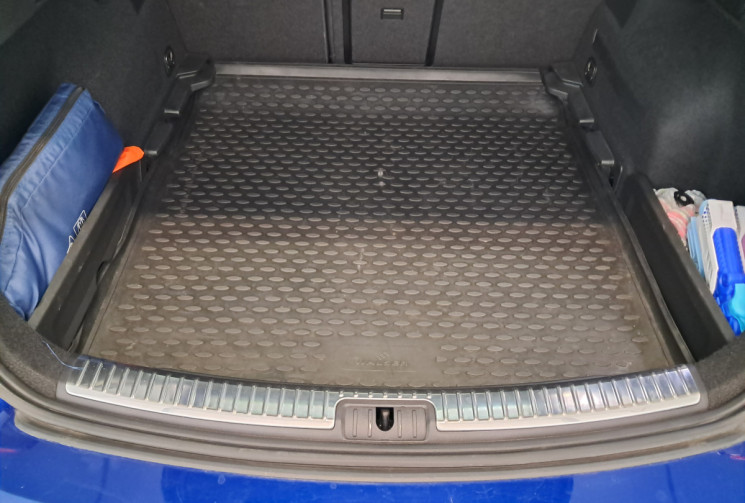 SEAT LEON ST 2.0 TSI 300 DSG7 CUPRA 4DRIVE / FRANCE / BREMBO VIRTUAL  TPANO / SUIVI GGE / GARANTIE