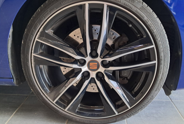 SEAT LEON ST 2.0 TSI 300 DSG7 CUPRA 4DRIVE / FRANCE / BREMBO VIRTUAL  TPANO / ENTRETIEN A JOUR 