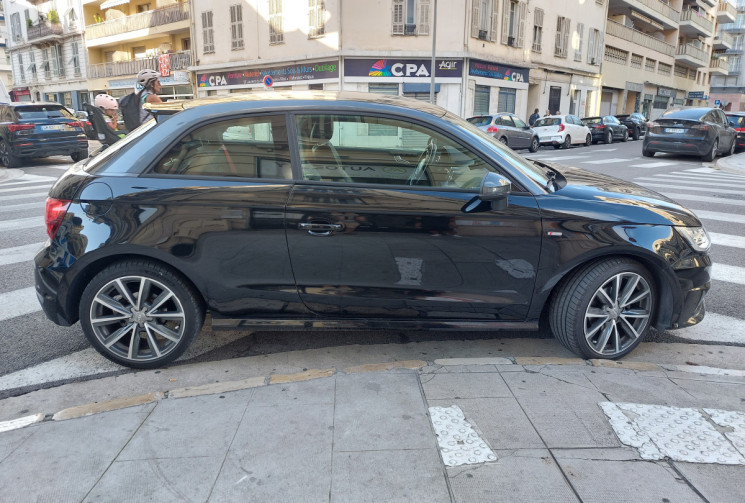 Audi A1 1.0 TFSI 95 CH S LINE INT/EXT