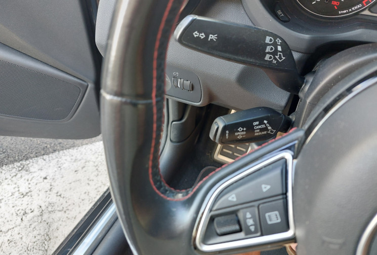 Audi A1 1.0 TFSI 95 CH S LINE INT/EXT