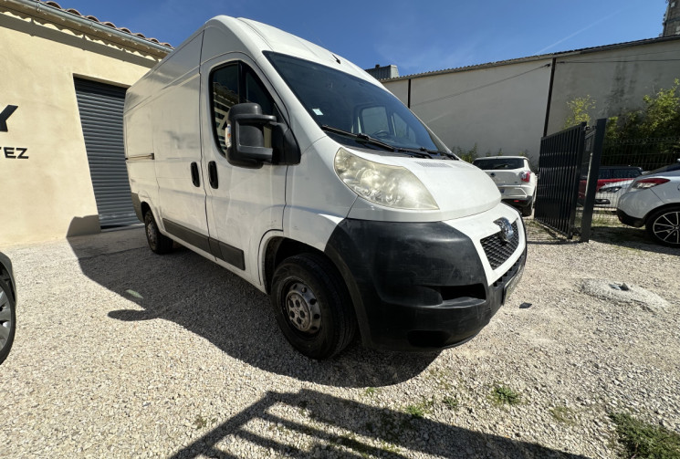 Peugeot Boxer Fg II 330 L2H2 2.2 HDi 120 cv / CLIMATISATION / RADAR DE RECUL / PAS DE TVA