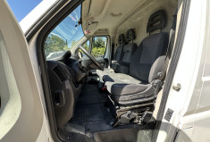 Peugeot Boxer Fg II 330 L2H2 2.2 HDi 120 cv / CLIMATISATION / RADAR DE RECUL / PAS DE TVA