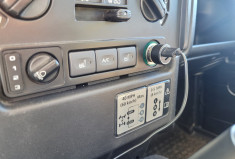 Land-Rover Defender  II 90 TDI 122 STATION WAGON S