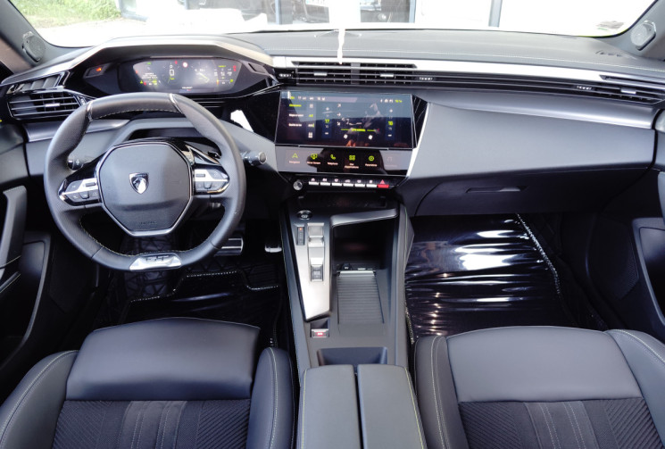 Peugeot 308 1.2 PureTech 130ch S&S GT EAT8