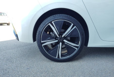 Peugeot 308 1.2 PureTech 130ch S&S GT EAT8