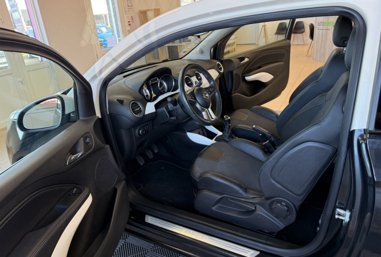 Opel Adam 1.4 I TWINPORT 100 / TOIT PANORAMIQUE 