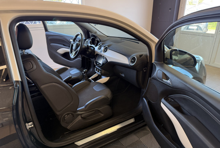 Opel Adam 1.4 I TWINPORT 100 / TOIT PANORAMIQUE 