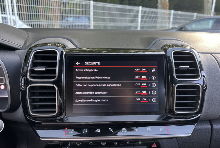 Citroën C5 Aircross 2.0 BlueHDi 180 EAT8 Shine / 1ère Main / Attelage / Sièges Chauffants / Carplay 