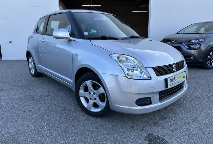 Suzuki Swift 2 II 1.3 VVT GLX 3P