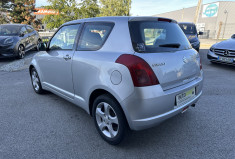 Suzuki Swift 2 II 1.3 VVT GLX 3P