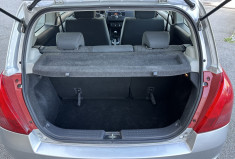 Suzuki Swift 2 II 1.3 VVT GLX 3P