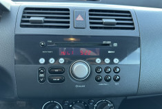 Suzuki Swift 2 II 1.3 VVT GLX 3P