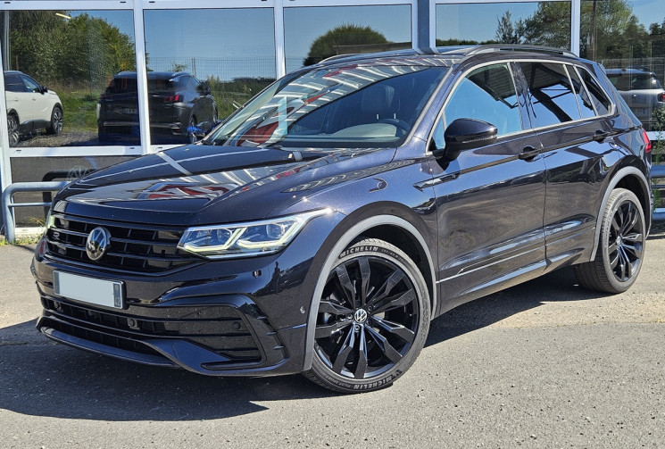 Volkswagen Tiguan II 2.0 TDI 150 DSG7 R-LINE FULL BLACK