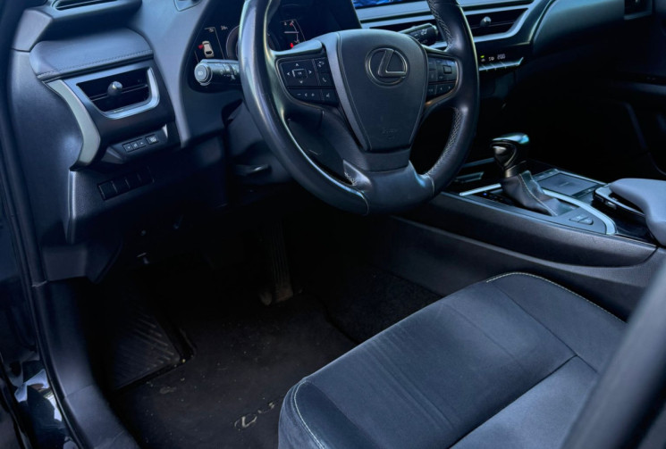 Lexus UX CONFORT BUSINESS 250h 2.0 VVT-iE 16V 184 